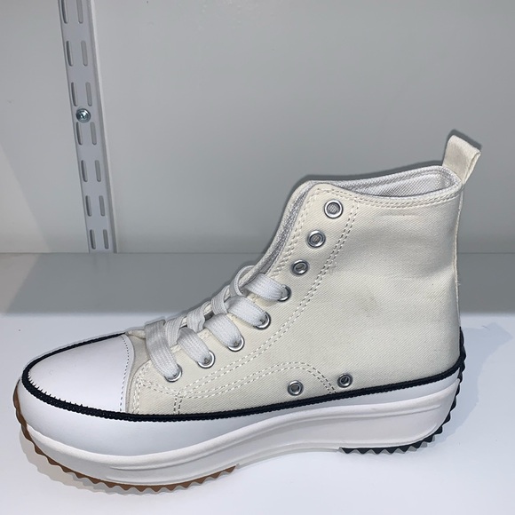 WHITE HIGH TOP CANVAS SNEAKERS - Picture 7 of 9